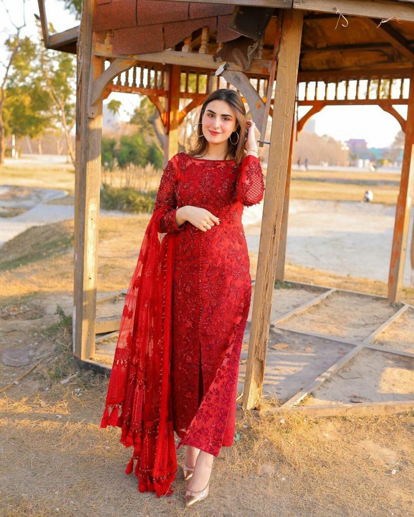 Red Color for 6th Day Navratri Pooja