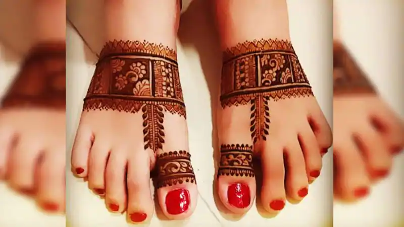 पैर के अंगूठे की मेहंदी डिजाईन (Mehndi design for foot toe)