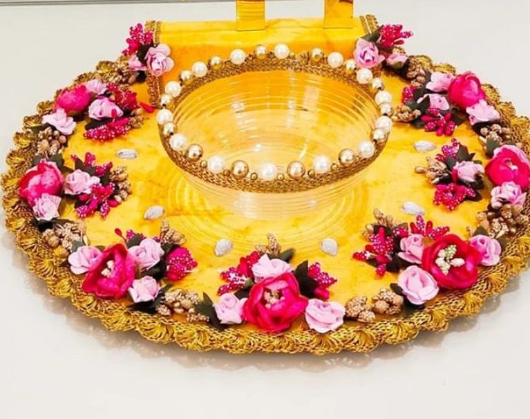 Haldi custom सजाएं