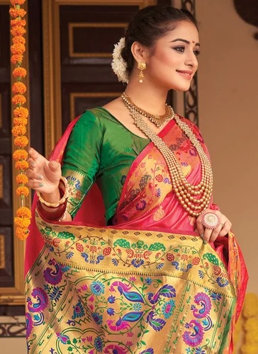 Blouse Style with Paithni Saree