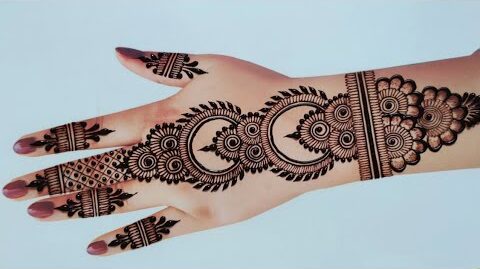 Mehndi Design On Back Of Hand