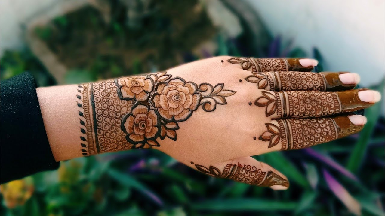 Rose Unique Mehndi Design