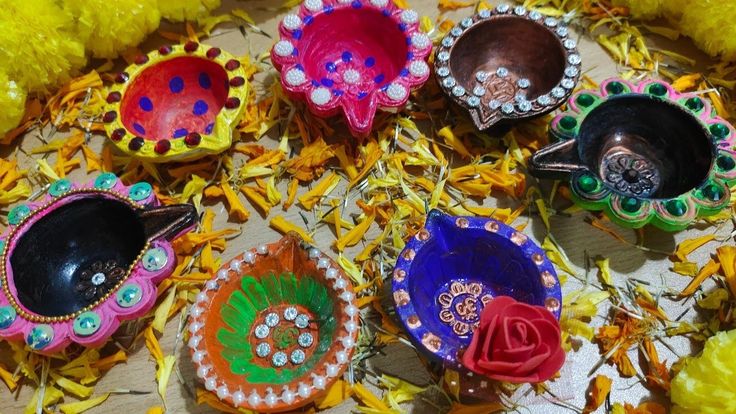 Diwali Decoration By Reusing Old Items