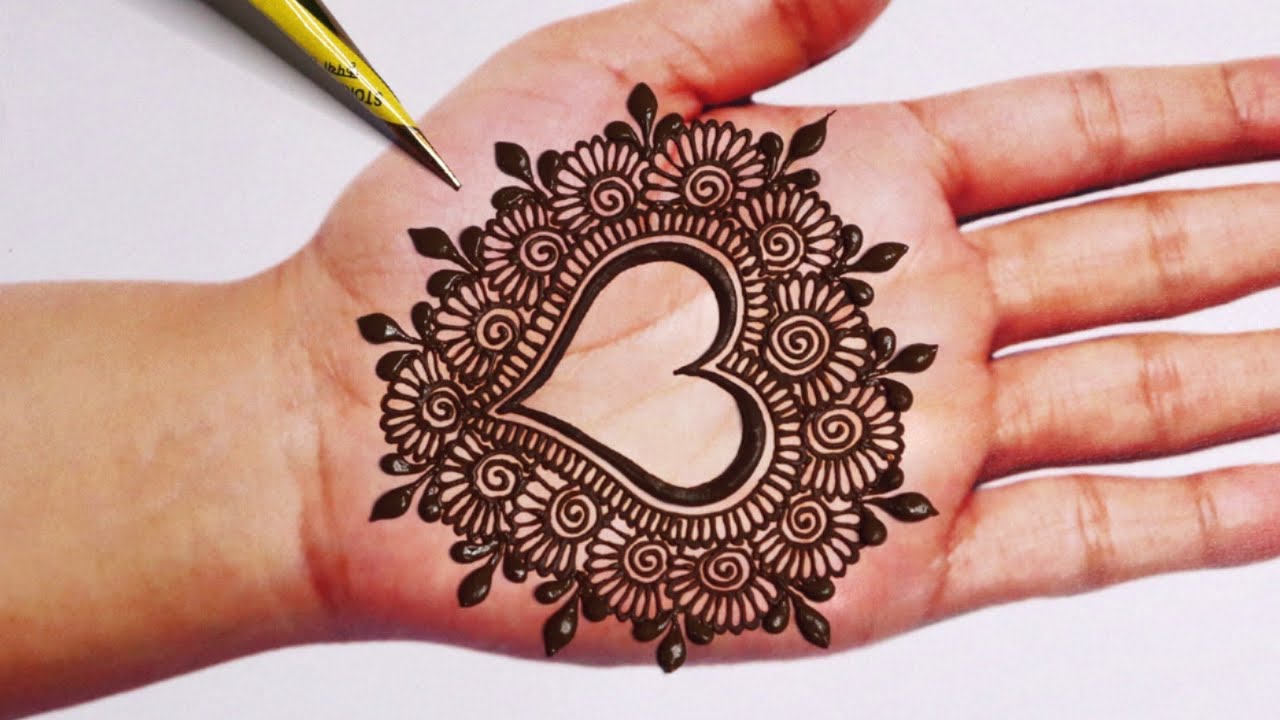 Heart Mehndi Design