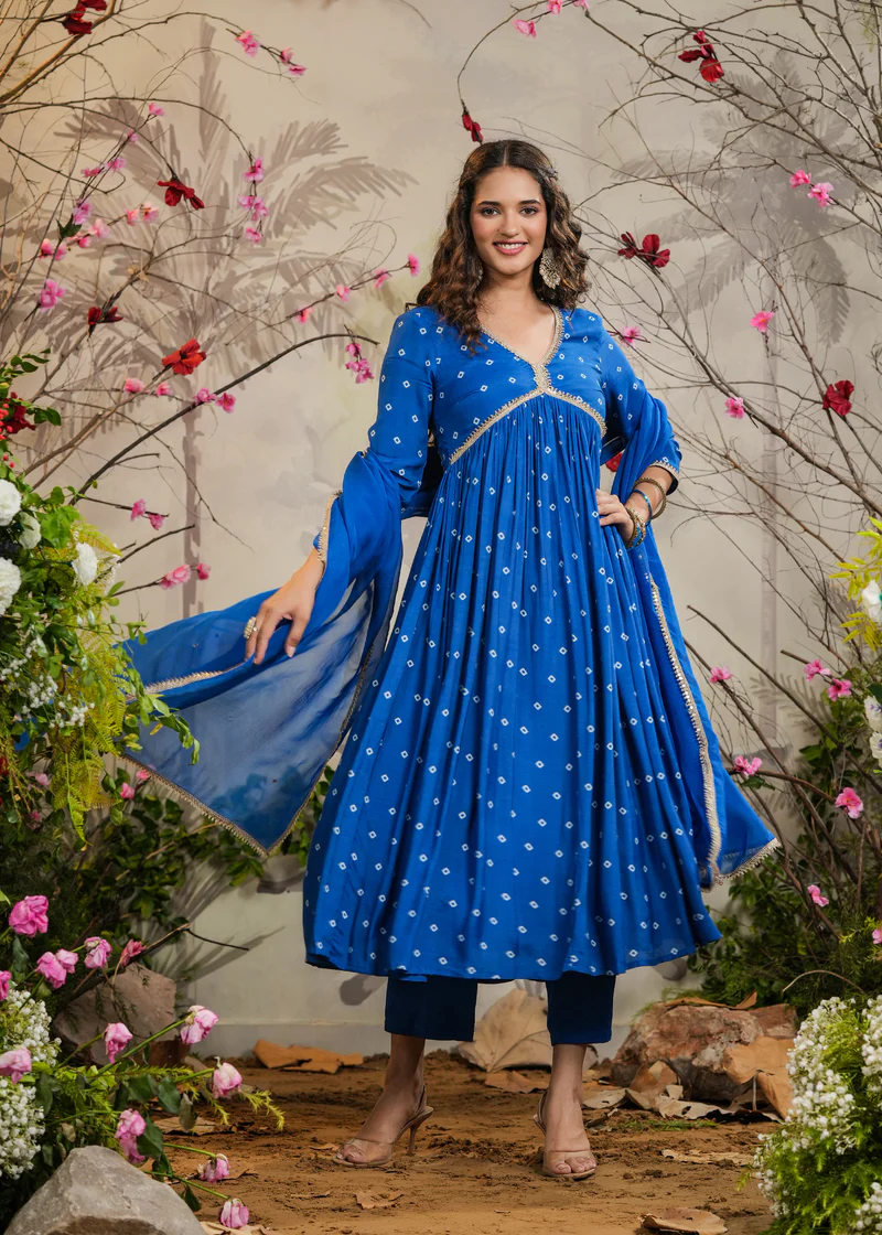 Classic Alia Cut Dress