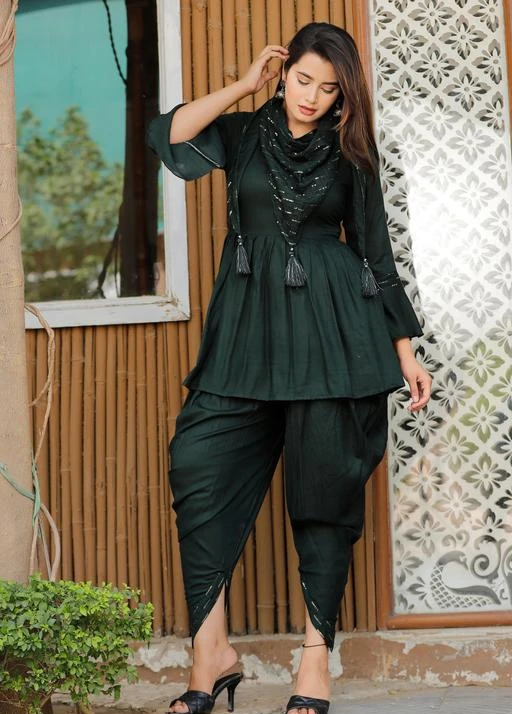 धोती और कुर्ती सेट