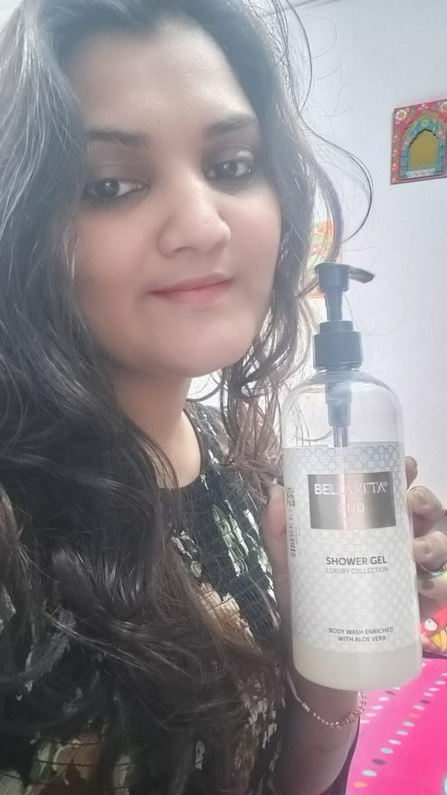 Bella Vita Oud White Shower Gel