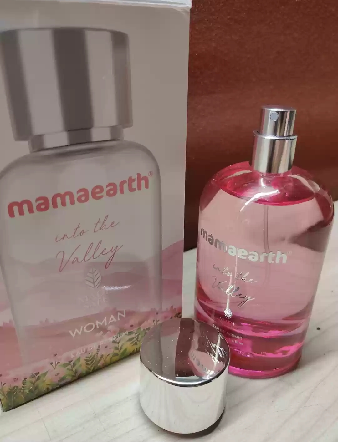 Mamaearth Into The Valley Perfume Review in Hindi.