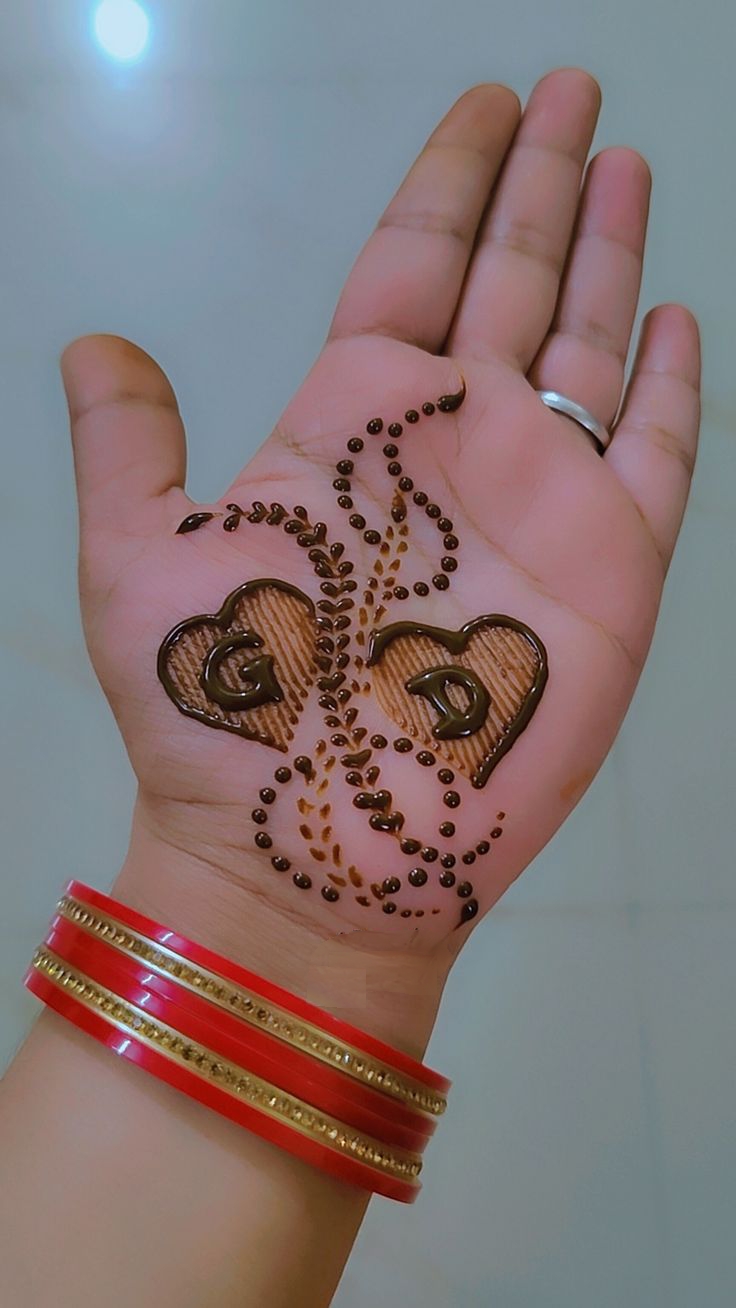 Arabic D Mehndi Design