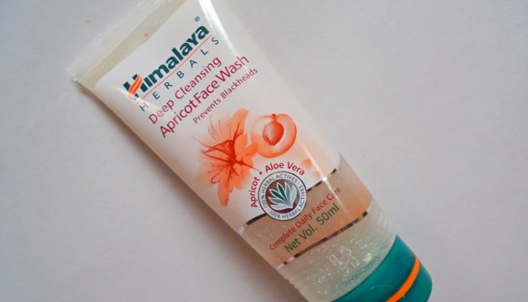 Himalaya Herbals Deep Cleansing Apricot Face Wash Review