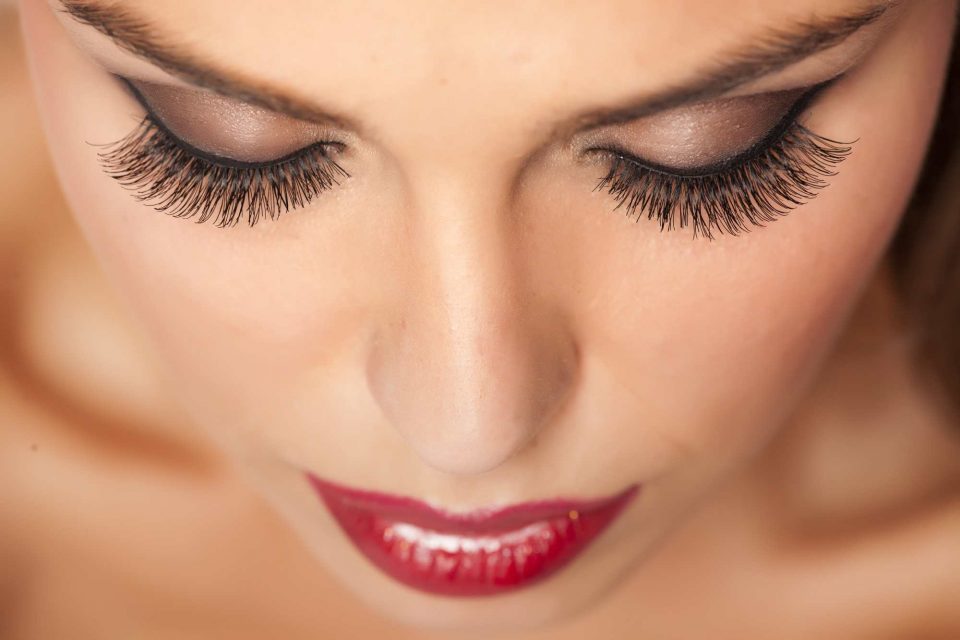 5 Basic Tips for Beautiful Eyelashes