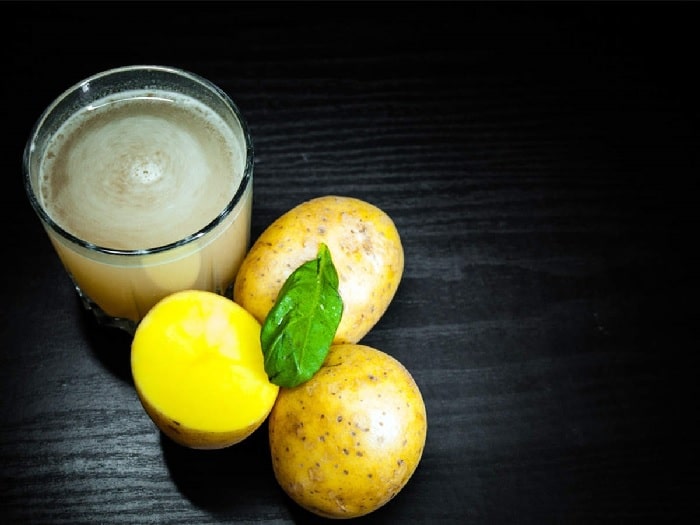 Potato juice for lighten underarm
