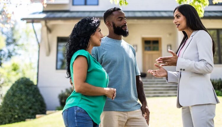 Making Your Real Estate Business Card Stand Out