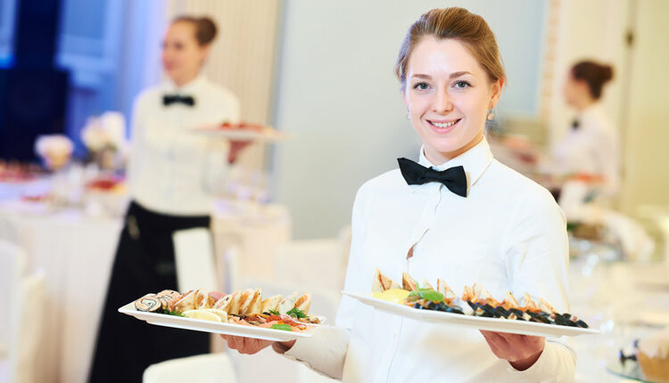 Tips for Hiring a Caterer for Your Vineyard Wedding