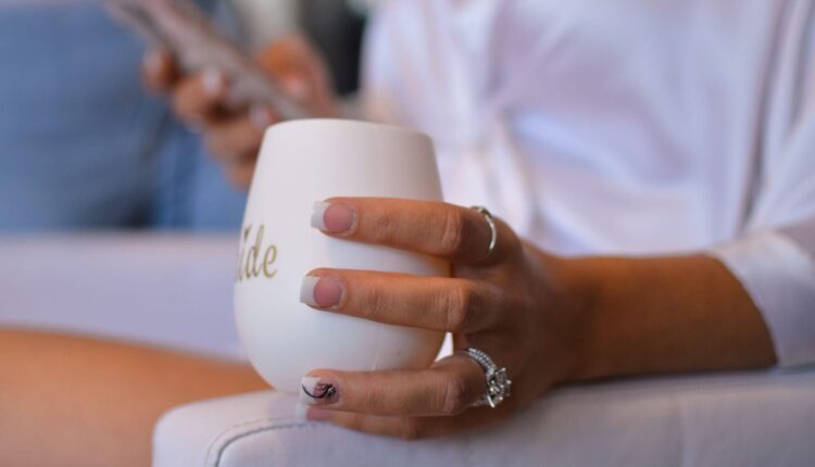 The Art Of French Manicure - Classic And Modern Styles