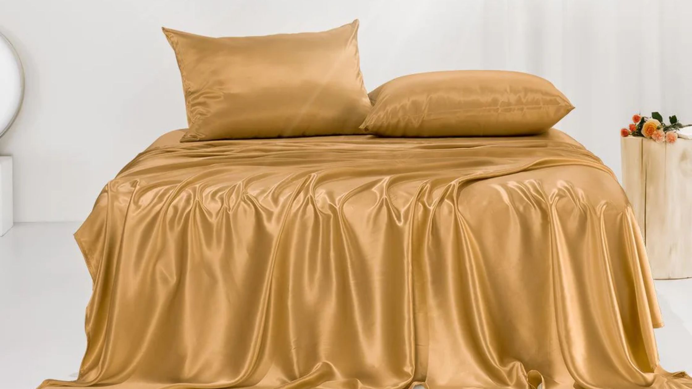 Finding the Ideal Thread Count in Silk Bed Sheets