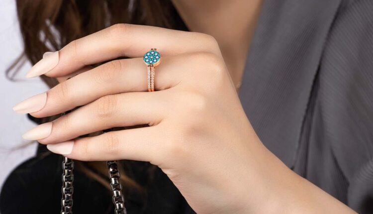 Western outfit with diamond rings