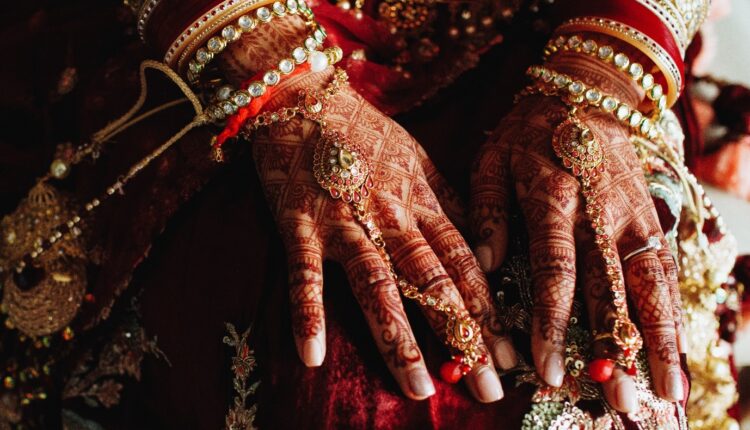 Solah-Shringar-Ornaments-for-the-Bride