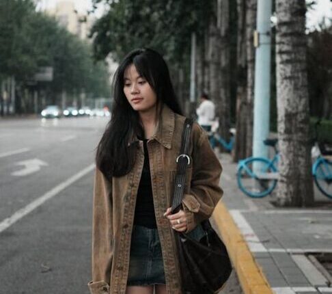 5 Types of Handbags Every Woman Needs in Her Wardrobe